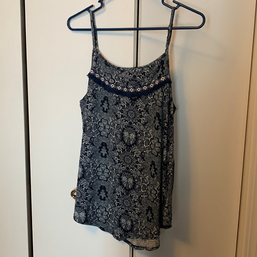 Maurices Tank